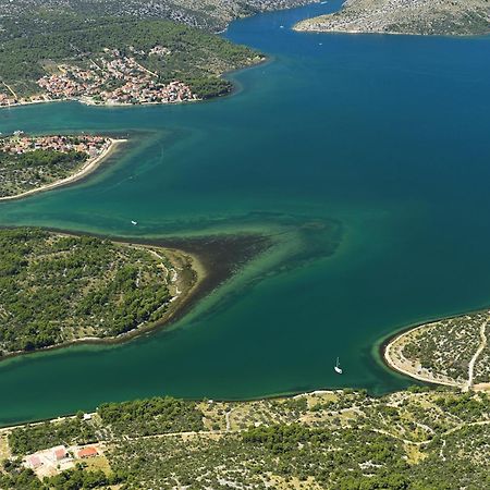 The Nook Villa Bilice Bagian luar foto