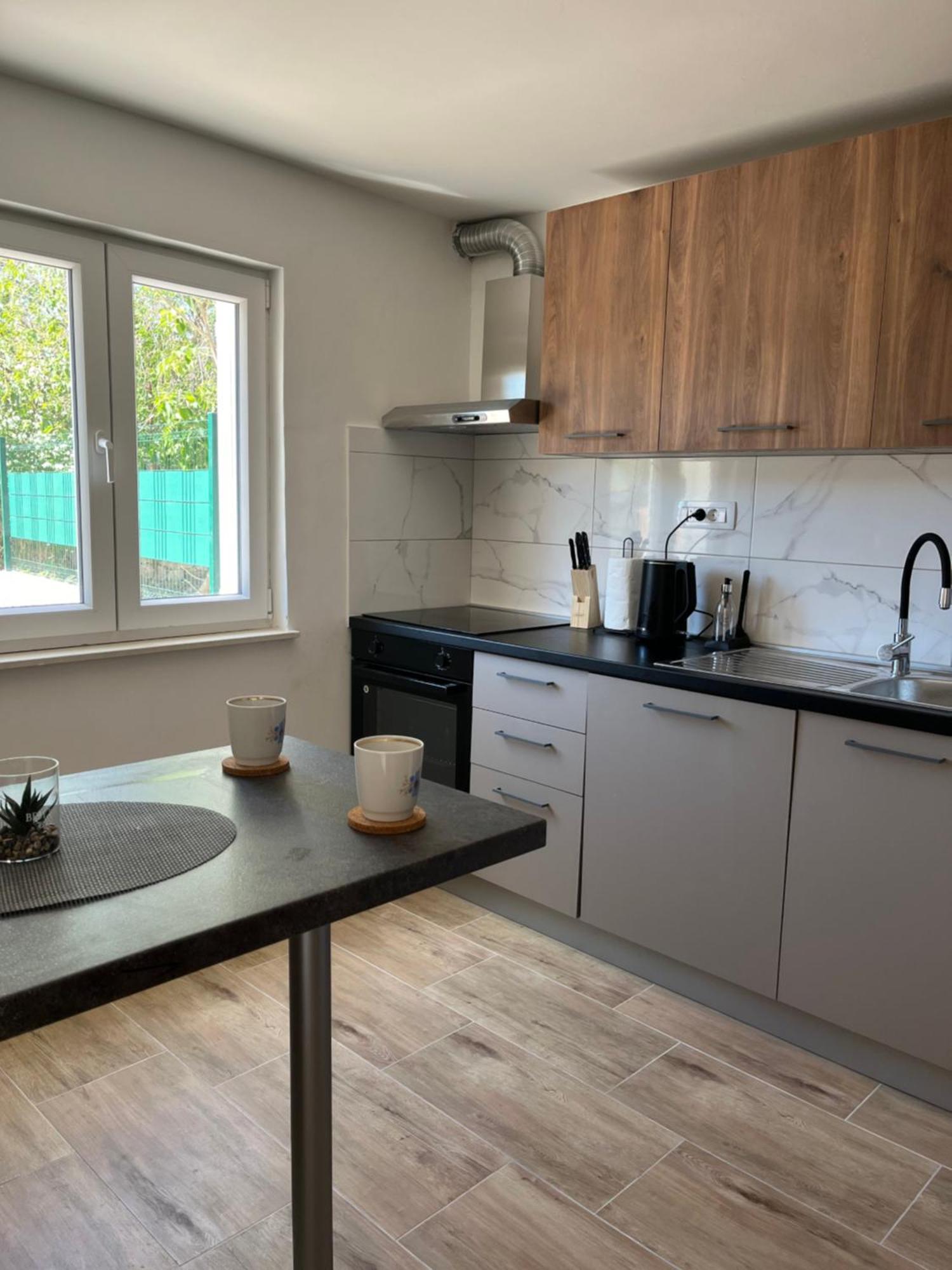 The Nook Villa Bilice Bagian luar foto